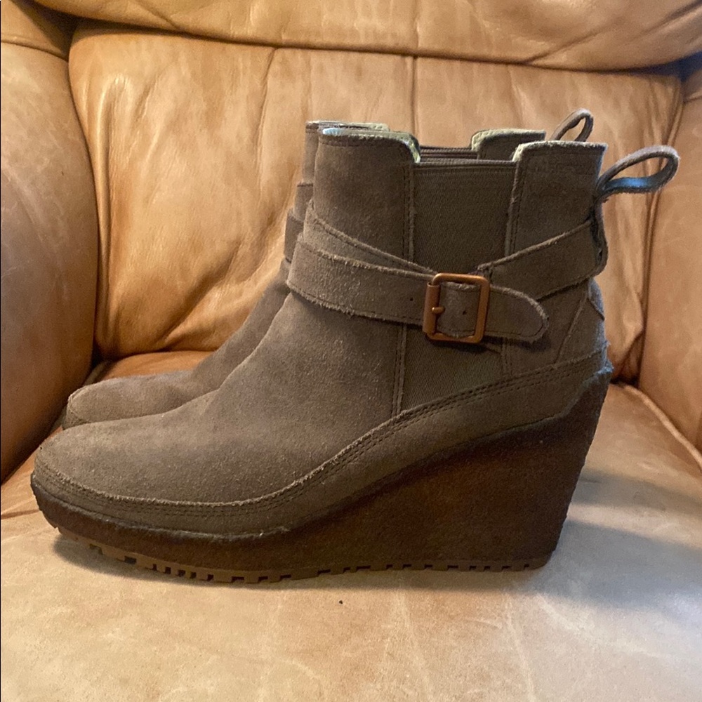 Merrell Waterproof! Suede Wedge Ankle Boots